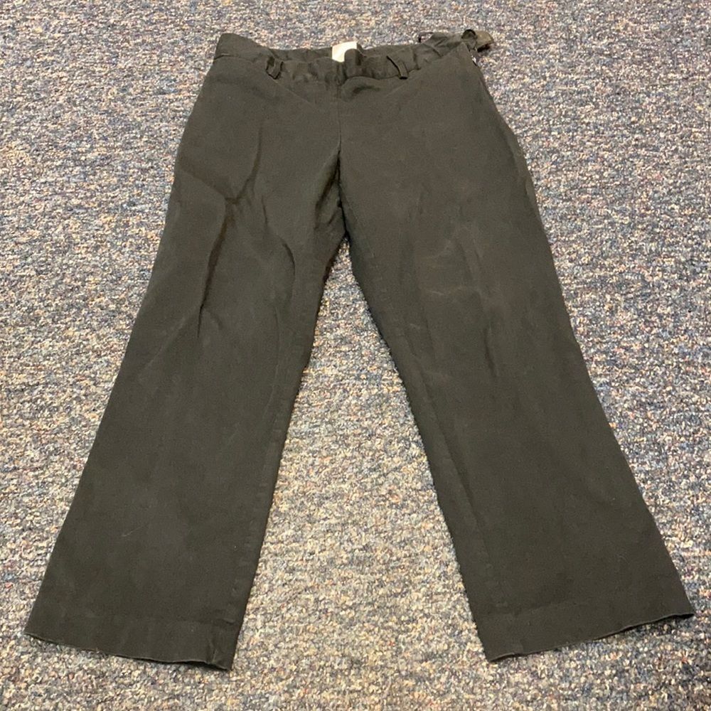 International Concepts Black capris sz. 6